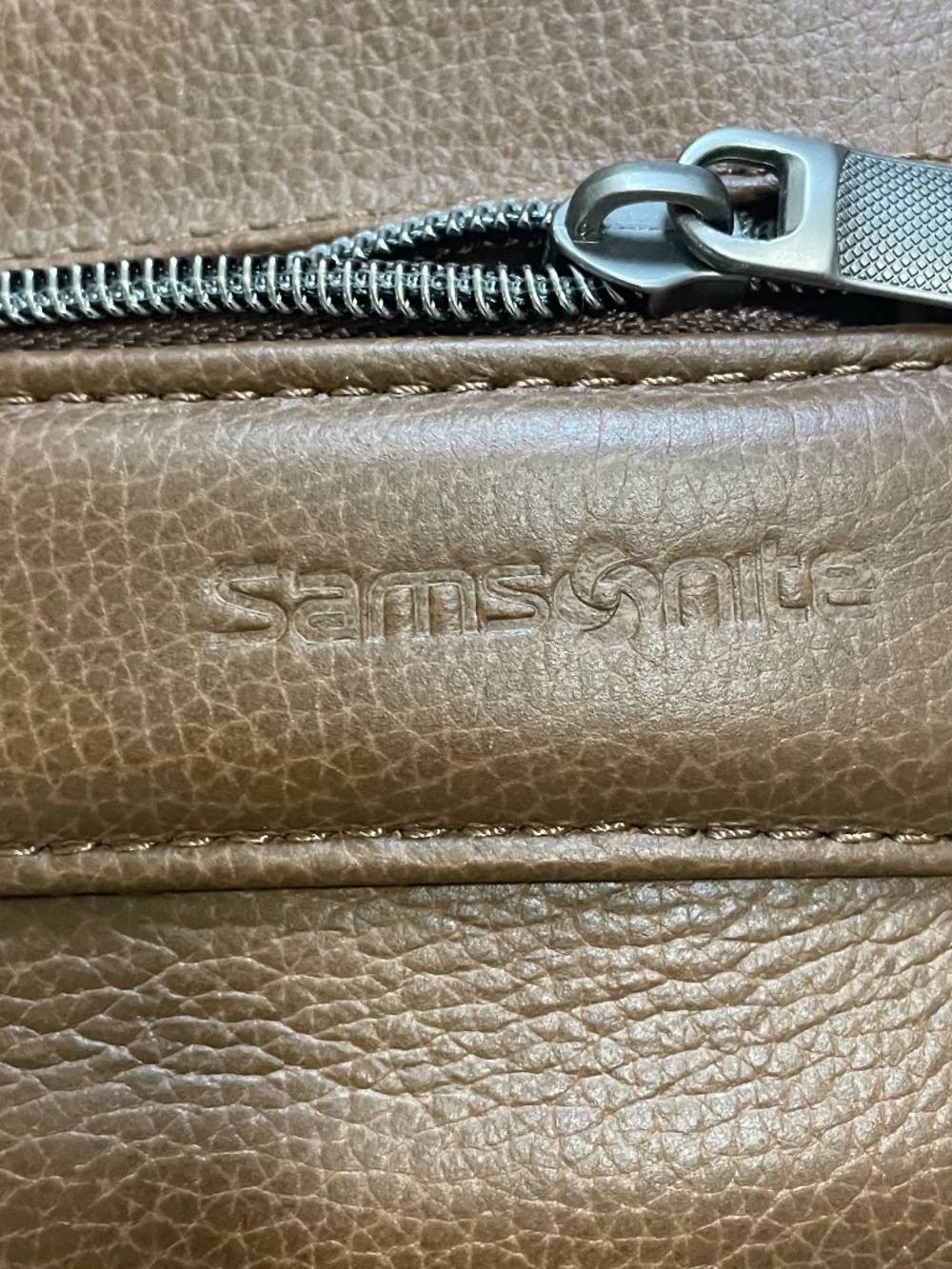 Unisex - Leather Computer/work Bag - Picture 3 of 7